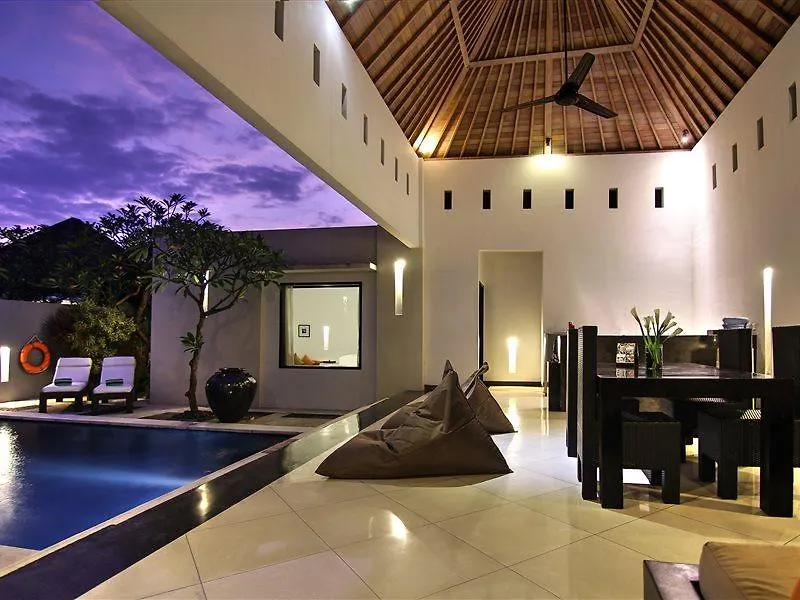 Hotell The Seminyak Suite - Private Villa Kuta Lombok