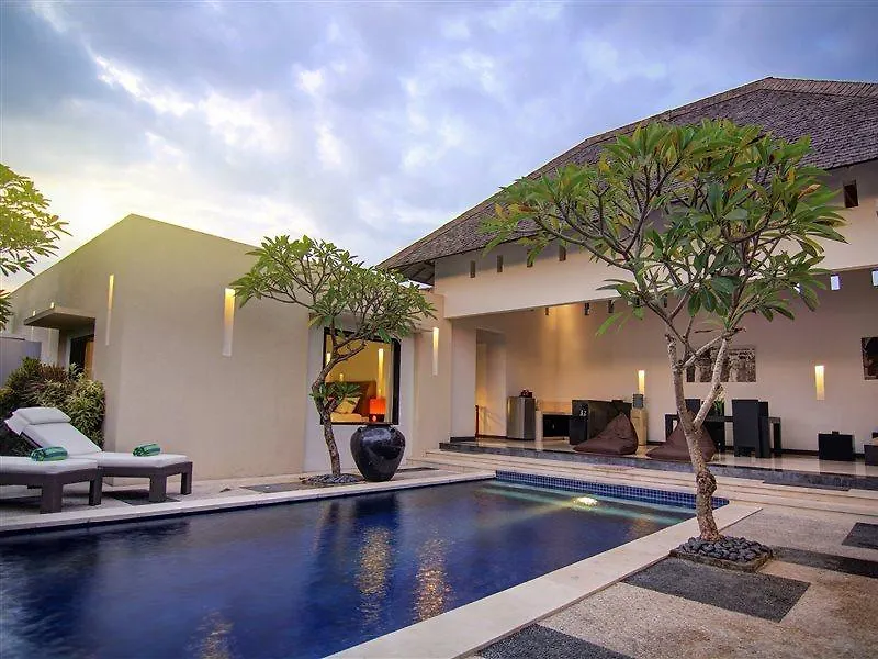 ***** Hotell The Seminyak Suite - Private Villa Kuta Lombok Indonesien