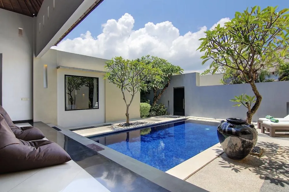 The Seminyak Suite - Private Villa Kuta Lombok Hotell